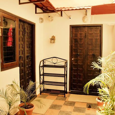Pathik Niwas Bed & Breakfast Jaipur Exterior photo